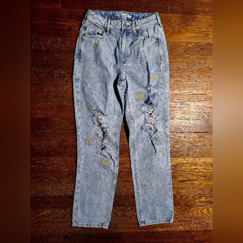 Pacsun Lightwash Embroidered Jeans